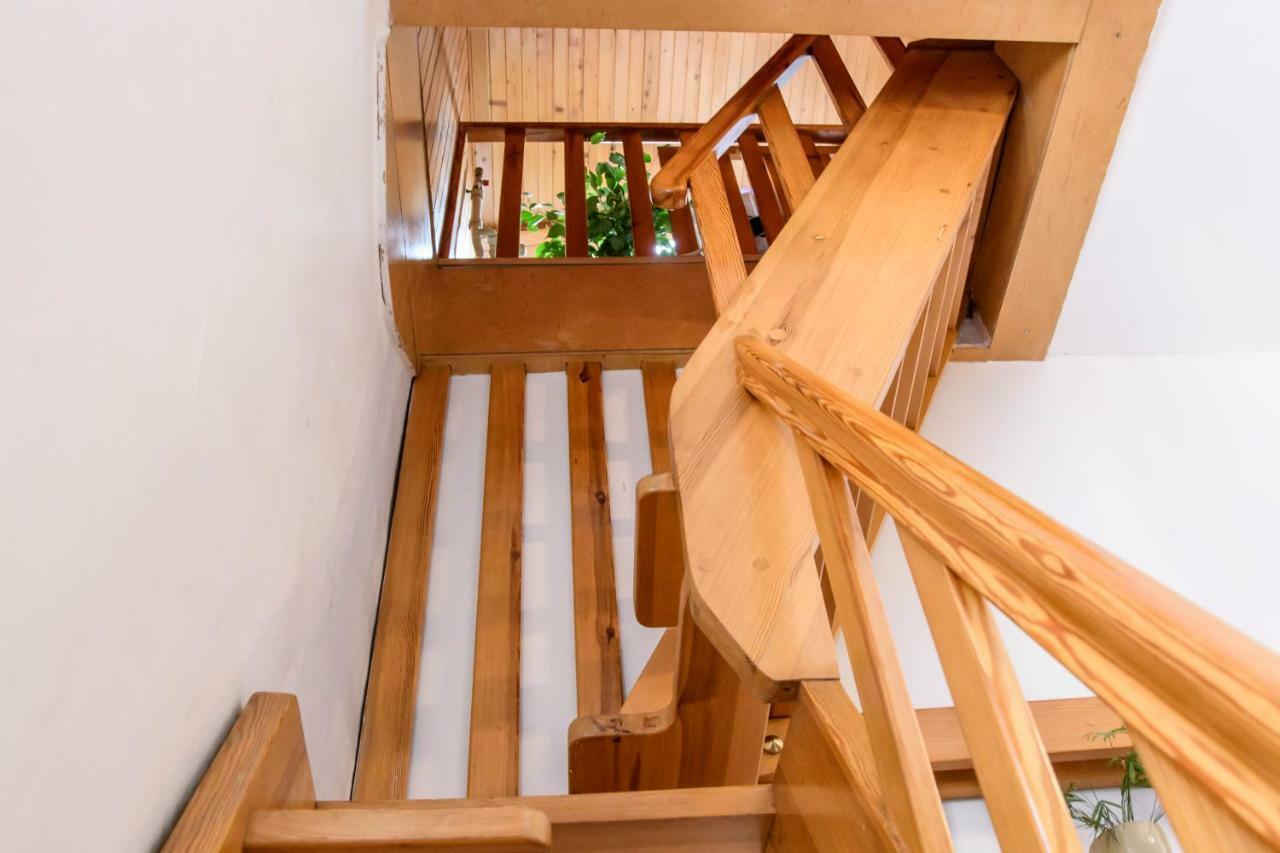 Old Town Folk Apartment Варшава Екстер'єр фото