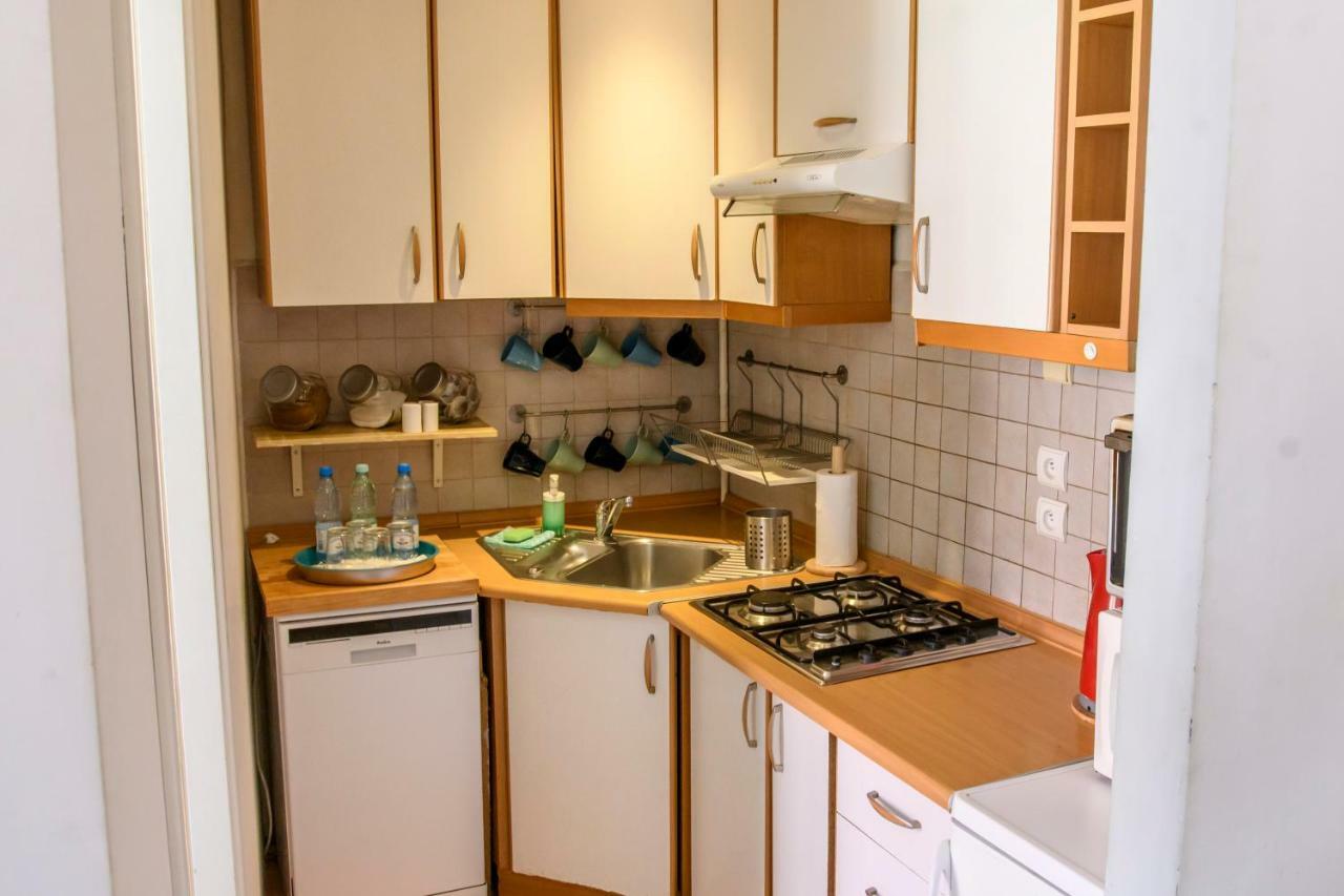 Old Town Folk Apartment Варшава Екстер'єр фото